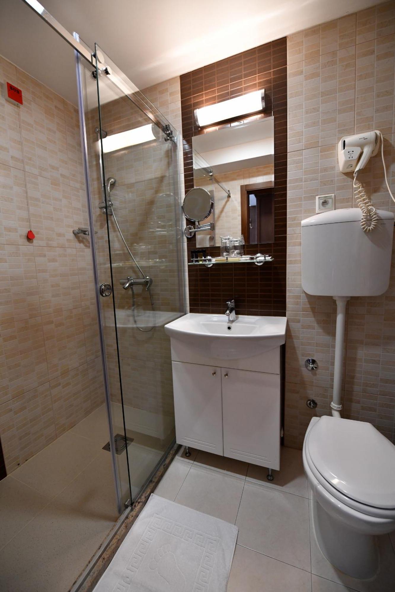 Hotel Beograd Čačak Eksteriør billede
