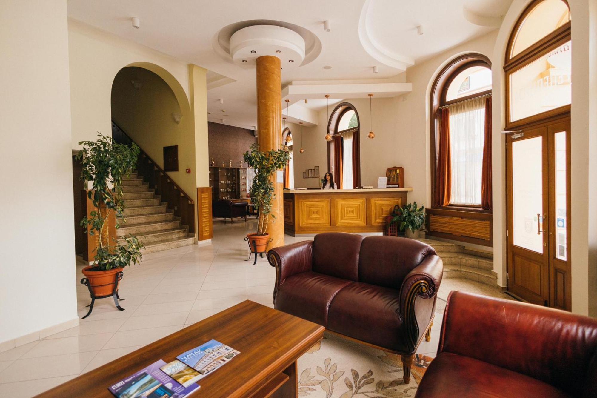 Hotel Beograd Čačak Eksteriør billede
