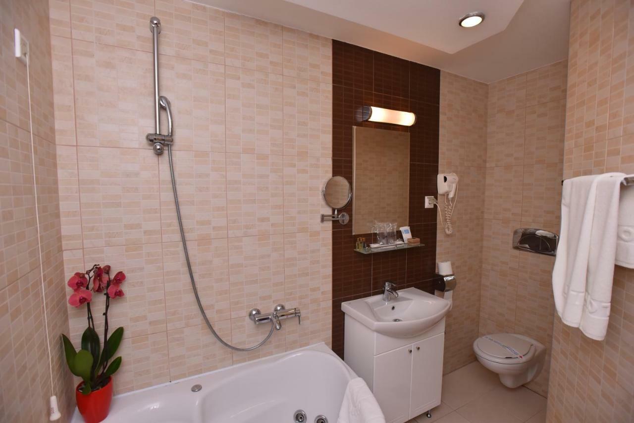 Hotel Beograd Čačak Eksteriør billede